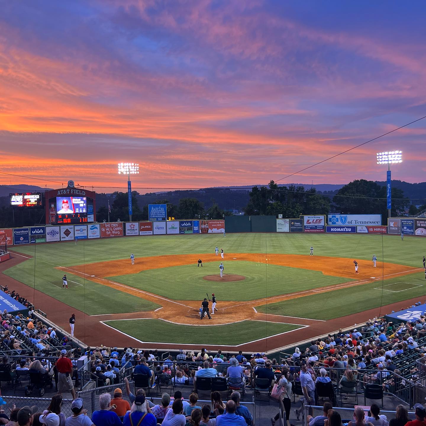 Columbus Clippers at Chattanooga Lookouts