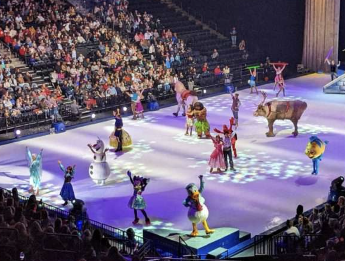 Disney on Ice: Find Your Hero