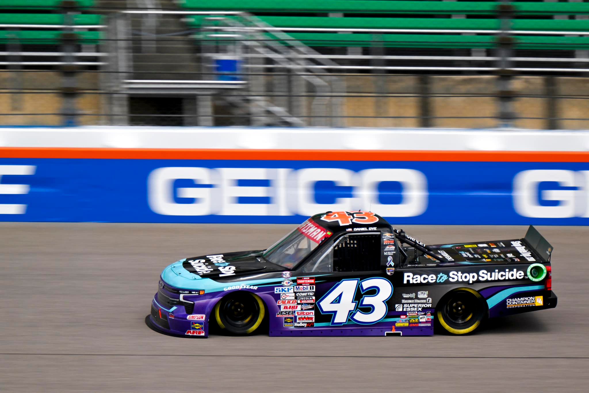 Nascar Craftsman Truck Series: Team EJP 175
