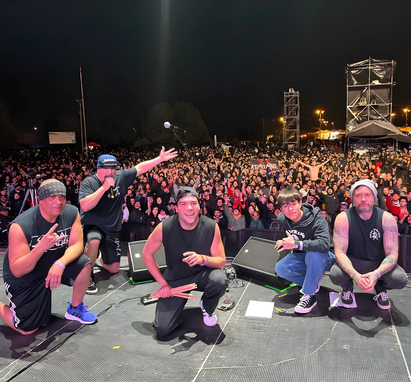 Berzerkus with Lamb of God, Black Label Society, Down, Suicidal Tendencies, Zakk Sabbath and Dark Chapel